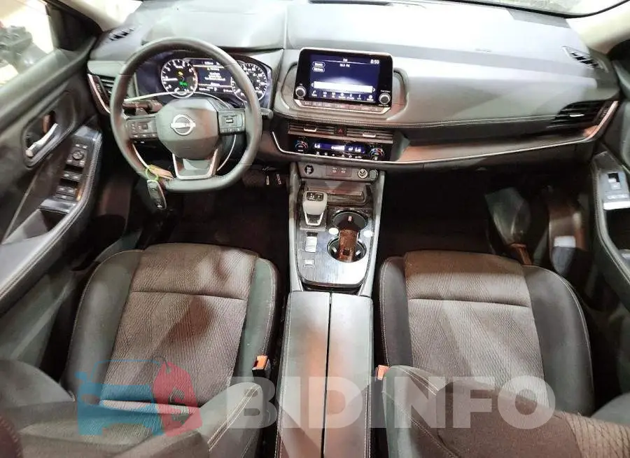 5N1BT3BA4TC682080 Photo# 8