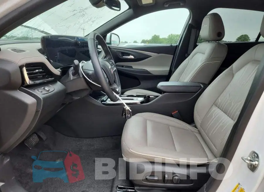 KL47LCEP2SB196151 Photo# 7