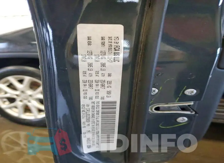 1C4PJLLB5JD590930 Photo# 13