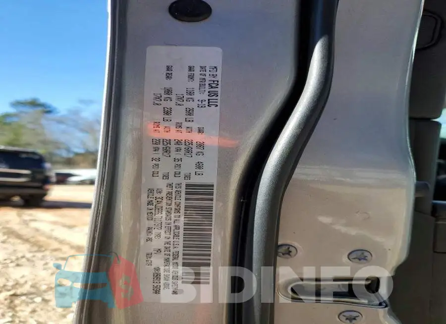 3C4NJDBB6LT117372 Photo# 13