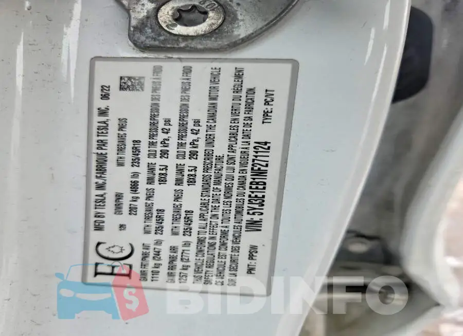 5YJ3E1EB1NF271124 Photo# 12