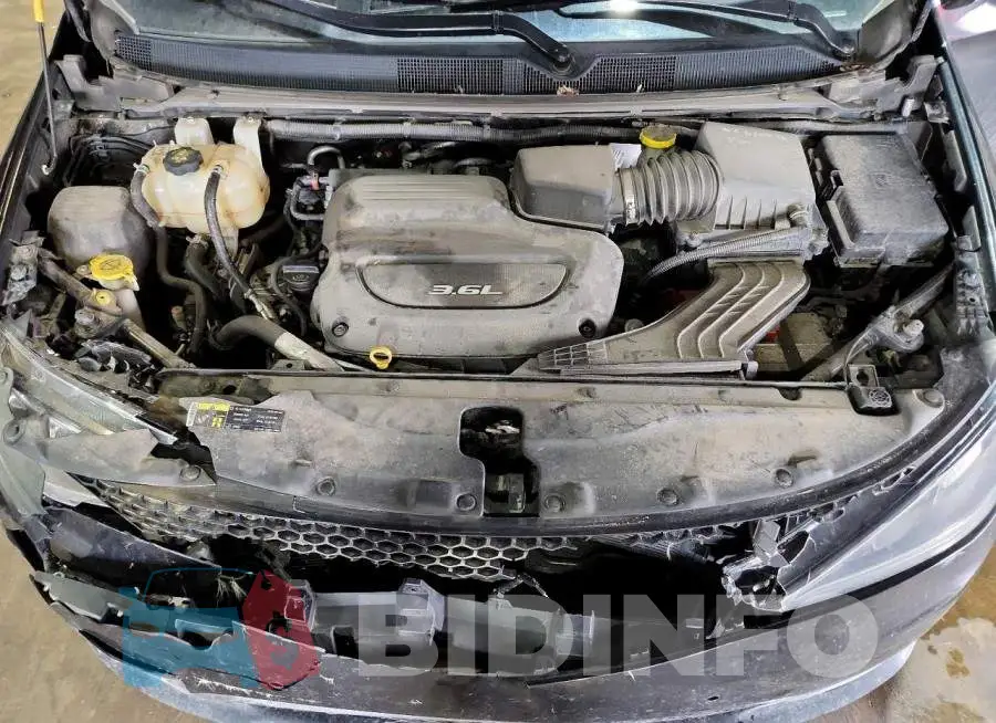 2C4RC1EG6HR551058 Photo# 12