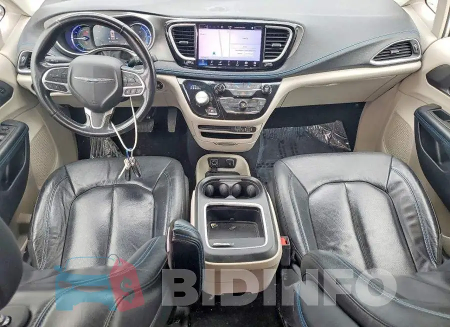 2C4RC1L77MR599343 Photo# 8