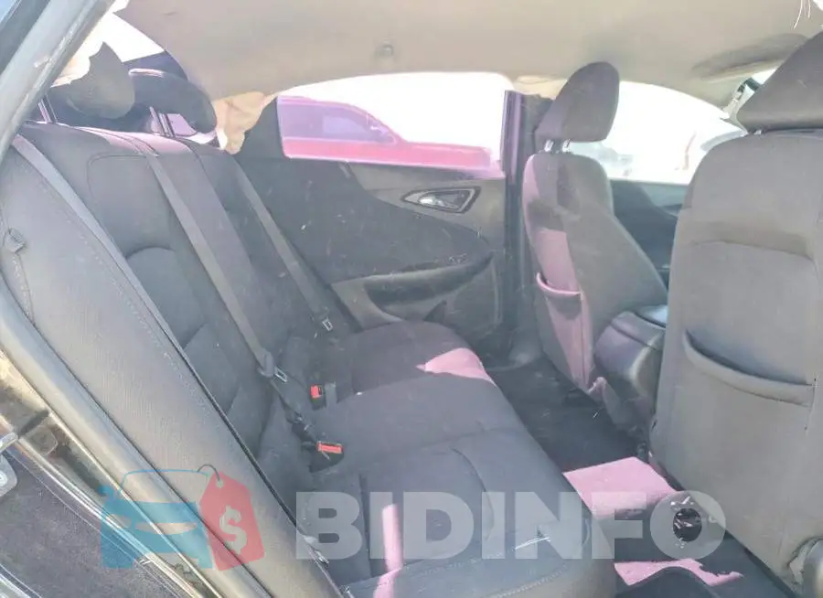 1G1ZB5ST6KF183838 Photo# 10
