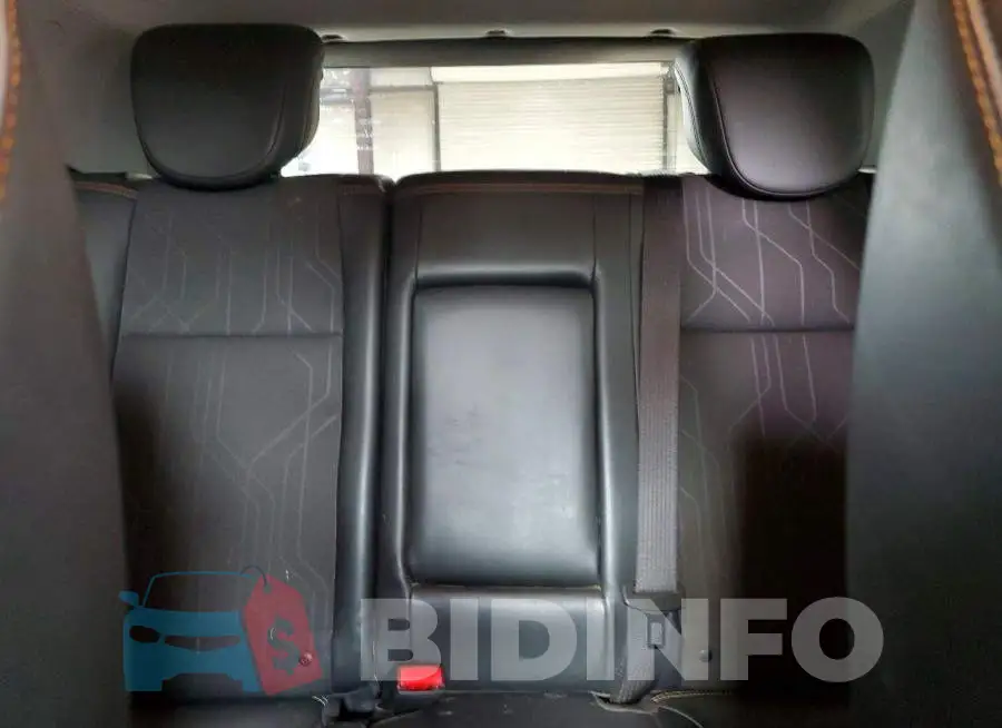 3GNCJPSB9JL336758 Photo# 10