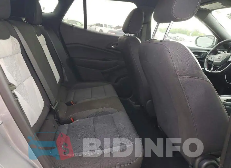 KL77LGE26RC217098 Photo# 11