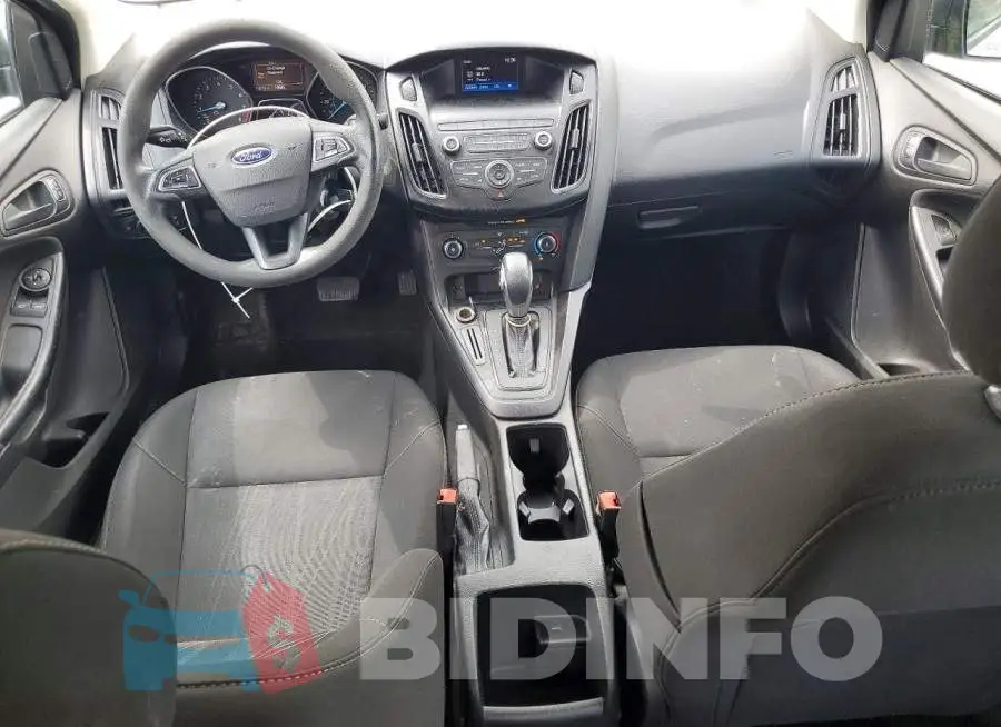 1FADP3E25JL203173 Photo# 8