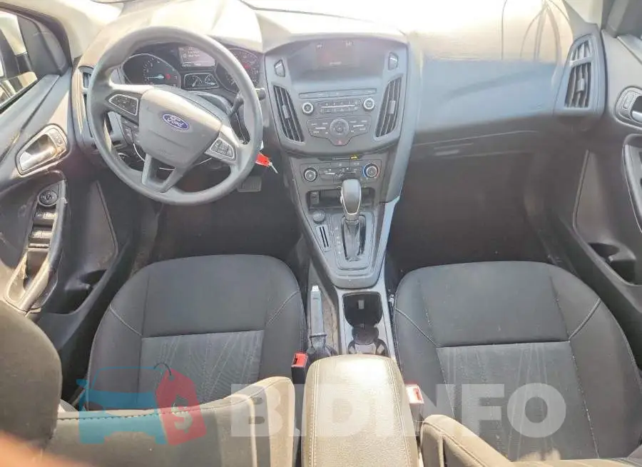 1FADP3F21JL209793 Photo# 8