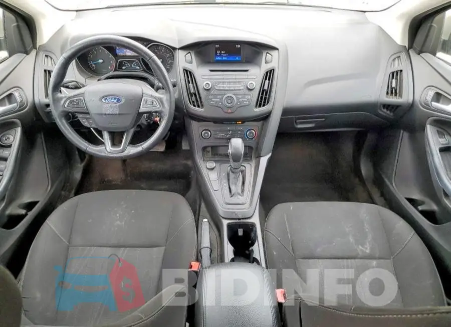 1FADP3F24HL207627 Photo# 8