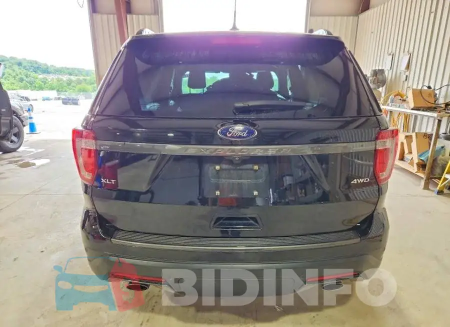1FM5K8D88JGB85823 Photo# 6