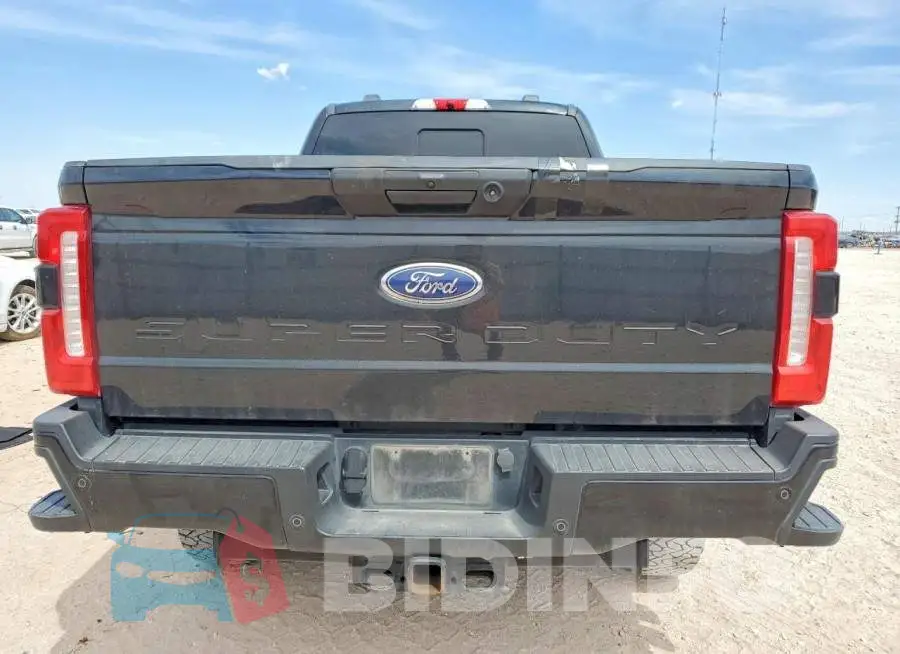 1FT8W2BM2PEC04695 Photo# 6
