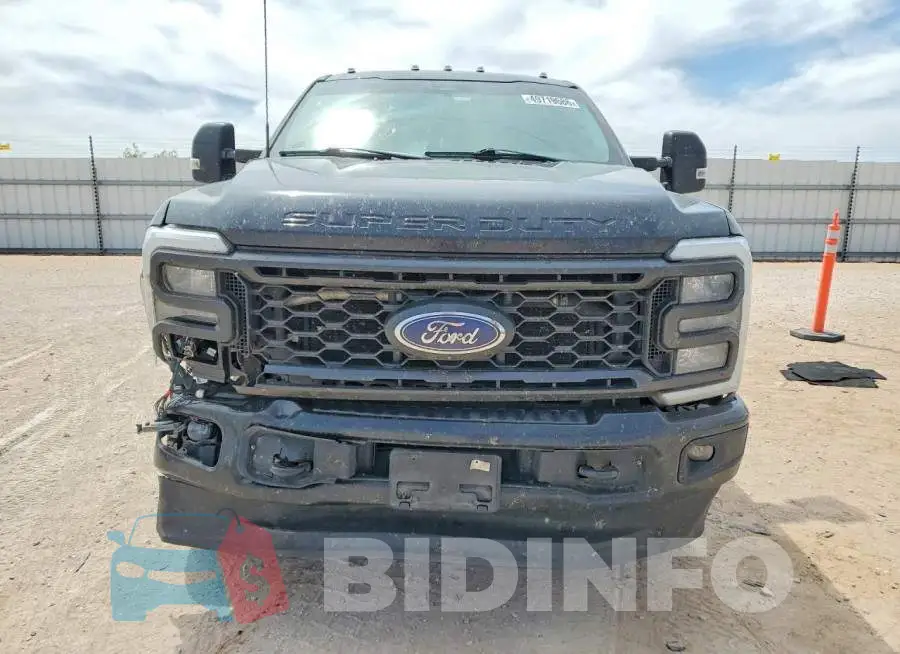 1FT8W2BM2PEC04695 Photo# 5