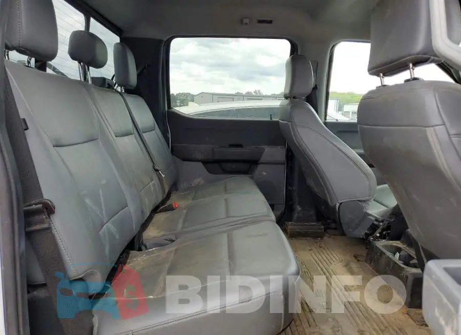 1FT8W2BM6PEC58324 Photo# 10