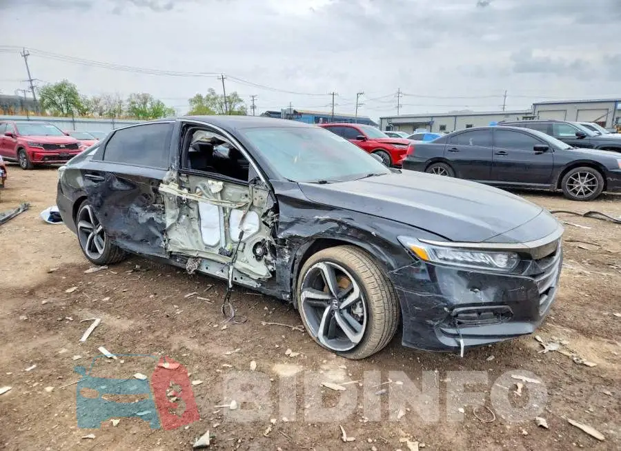 1HGCV2F30LA020163 Photo# 4