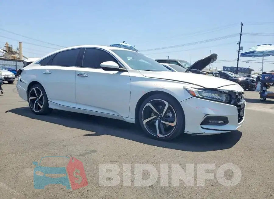 1HGCV2F35KA023641 Photo# 4