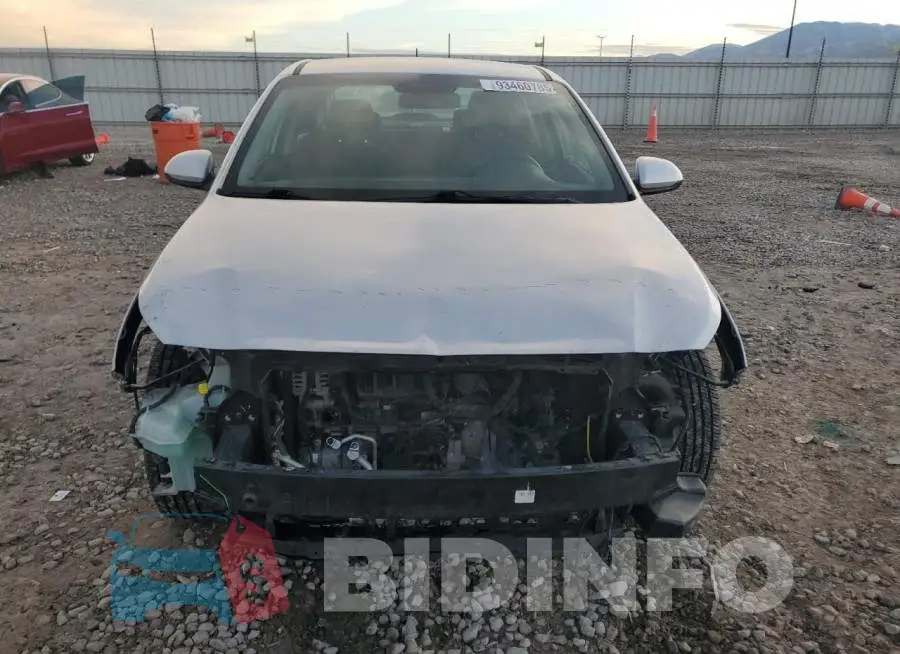 3KPC24A60ME131475 Photo# 5