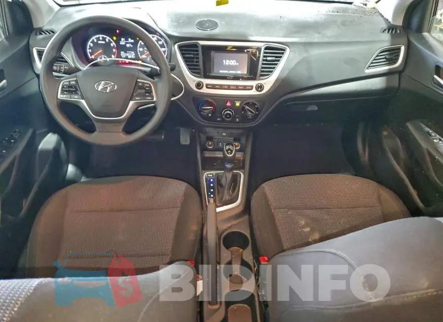 3KPC24A67NE180495 Photo# 8