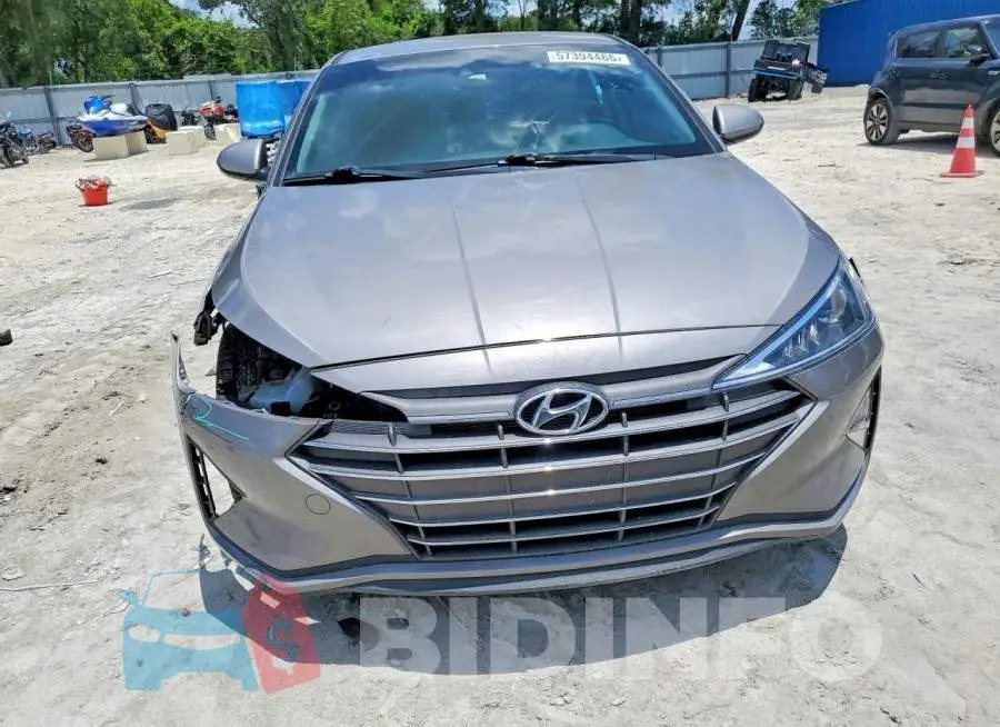 KMHD84LF7LU062716 Photo# 5