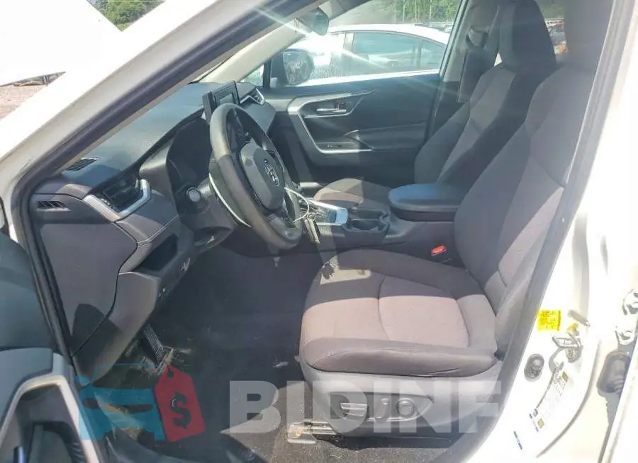 2T3P1RFV1KC019157 Photo# 7