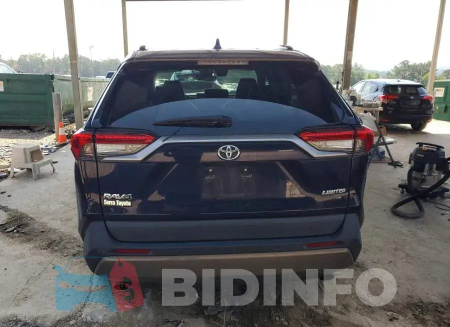 2T3Y1RFV1MW180629 Photo# 6