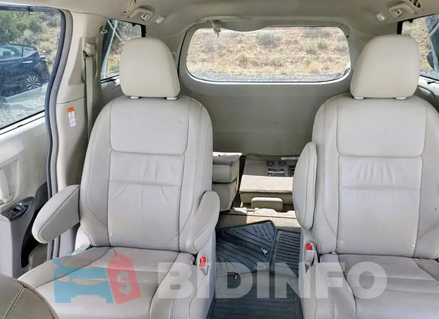 5TDDZ3DC2HS183102 Photo# 10
