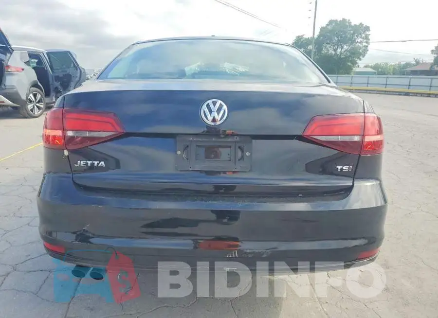 3VW167AJ2HM368138 Photo# 6