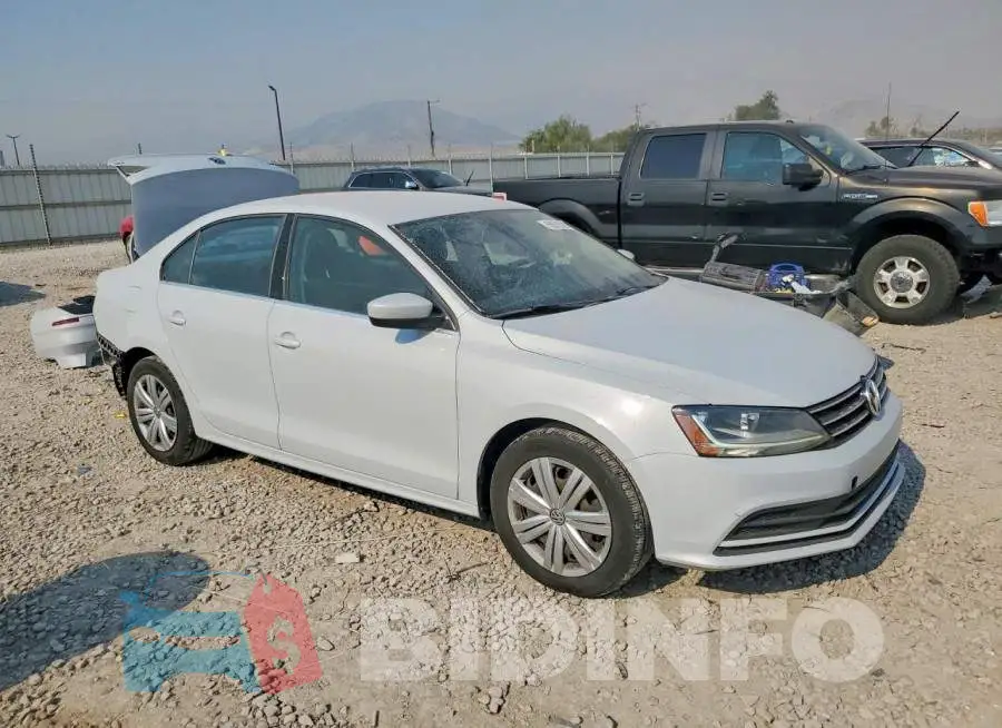 3VW2B7AJ2HM264488 Photo# 4