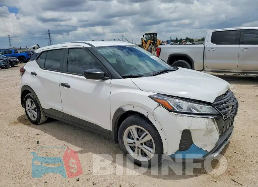 3N1CP5BV2RL554917 Photo# 4