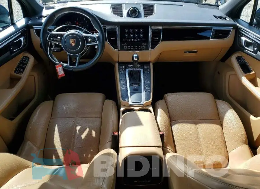 WP1AA2A52JLB18072 Photo# 8