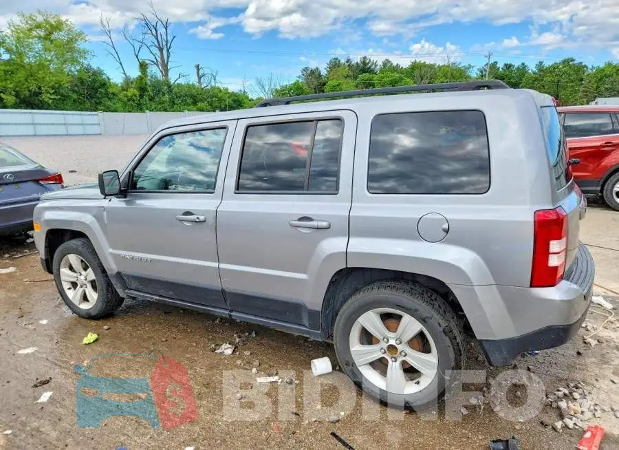 1C4NJPFB5HD183713 Photo# 2