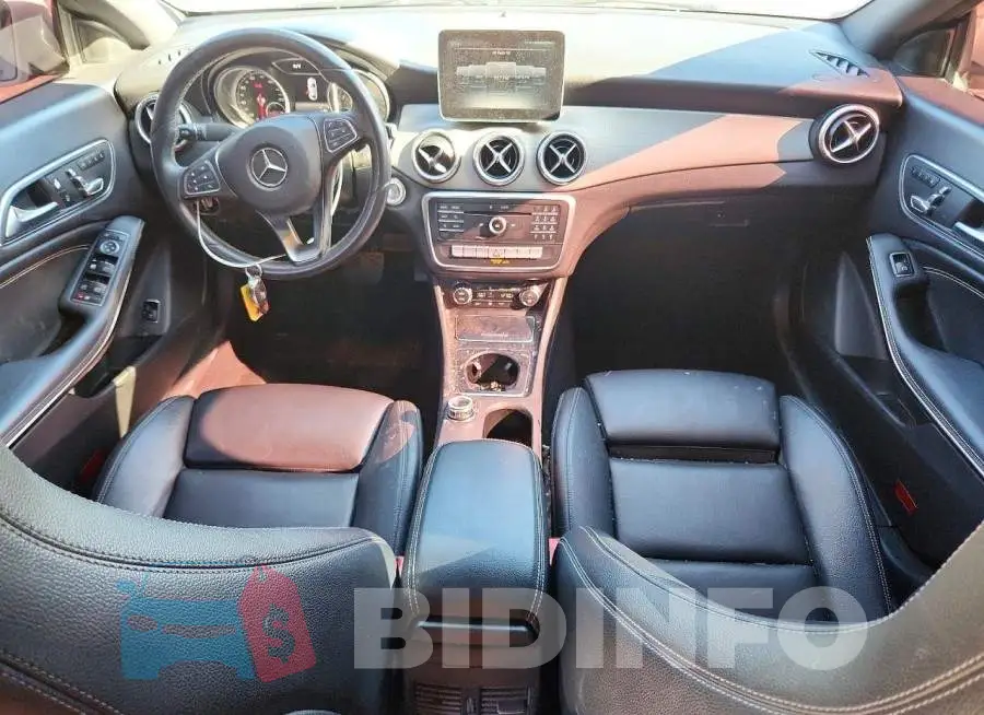 WDDSJ4GB0JN576847 Photo# 8