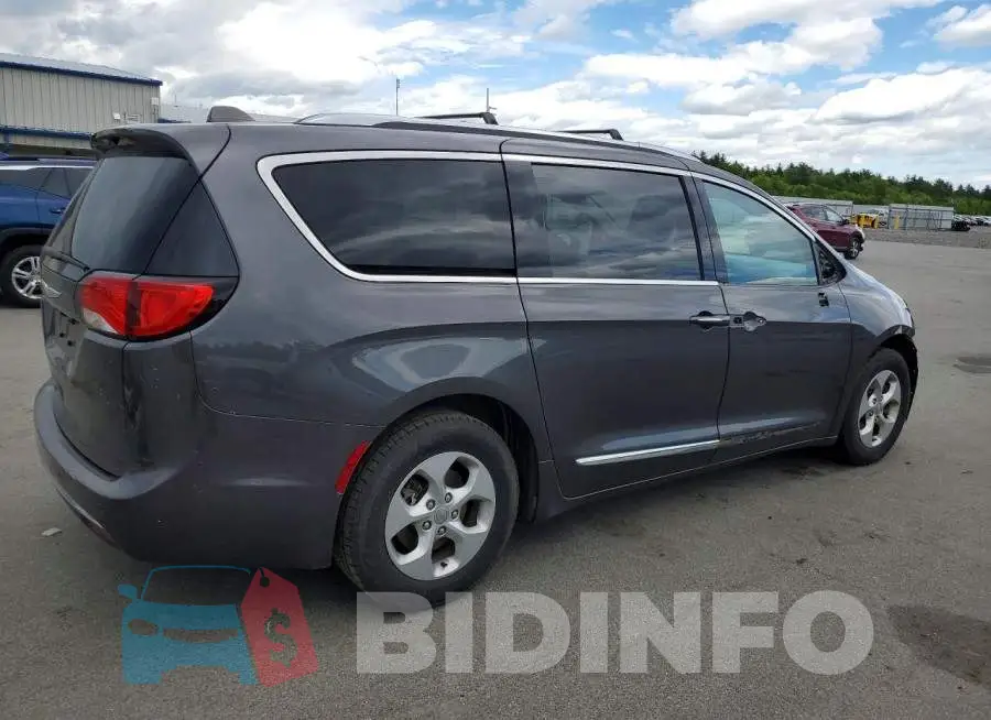 2C4RC1EG2HR584932 Photo# 3