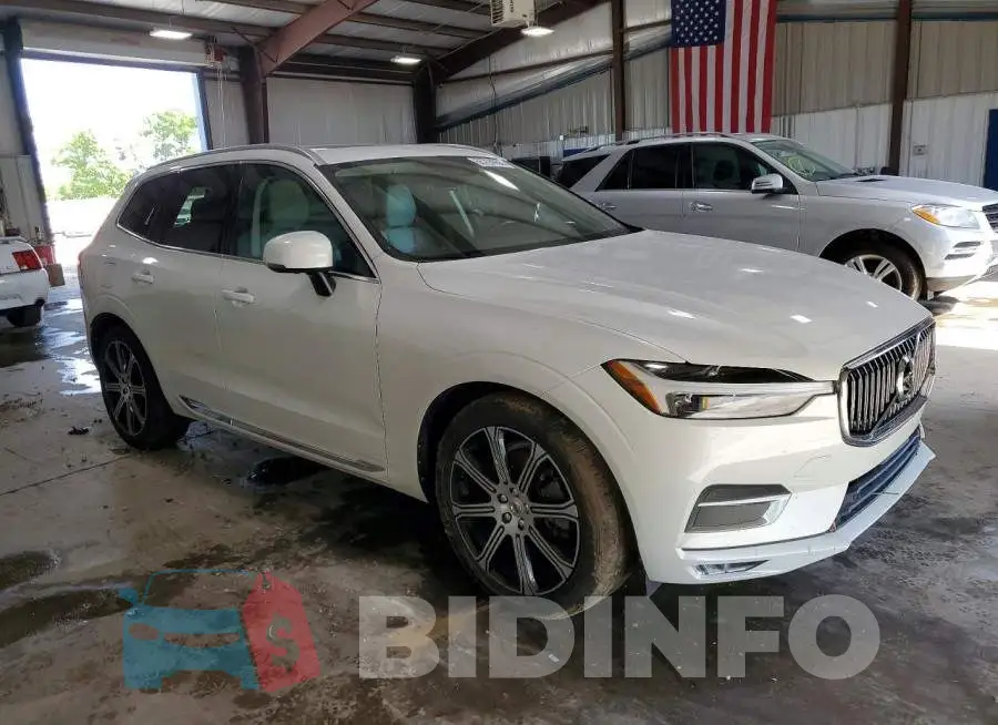 YV4102RL7M1855207 Photo# 4