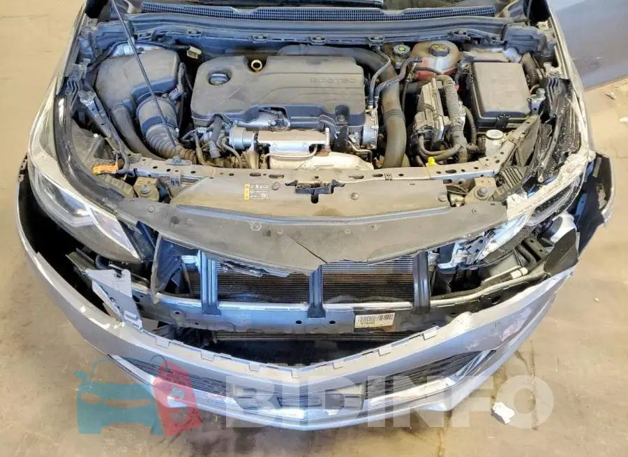 1G1BE5SM6J7204830 Photo# 11