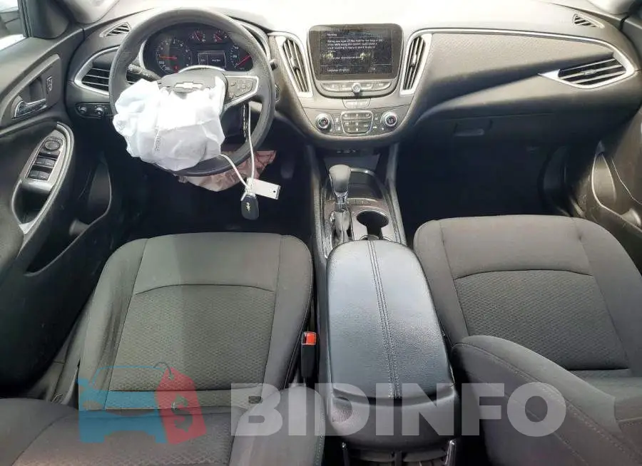 1G1ZD5ST6NF204833 Photo# 8