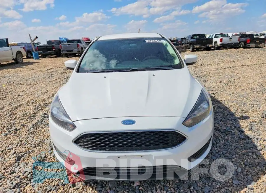 1FADP3F2XJL328913 Photo# 5