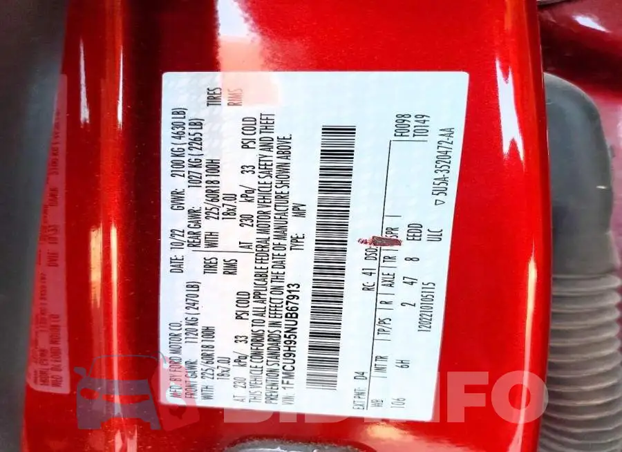 1FMCU9H95NUB67913 Photo# 13