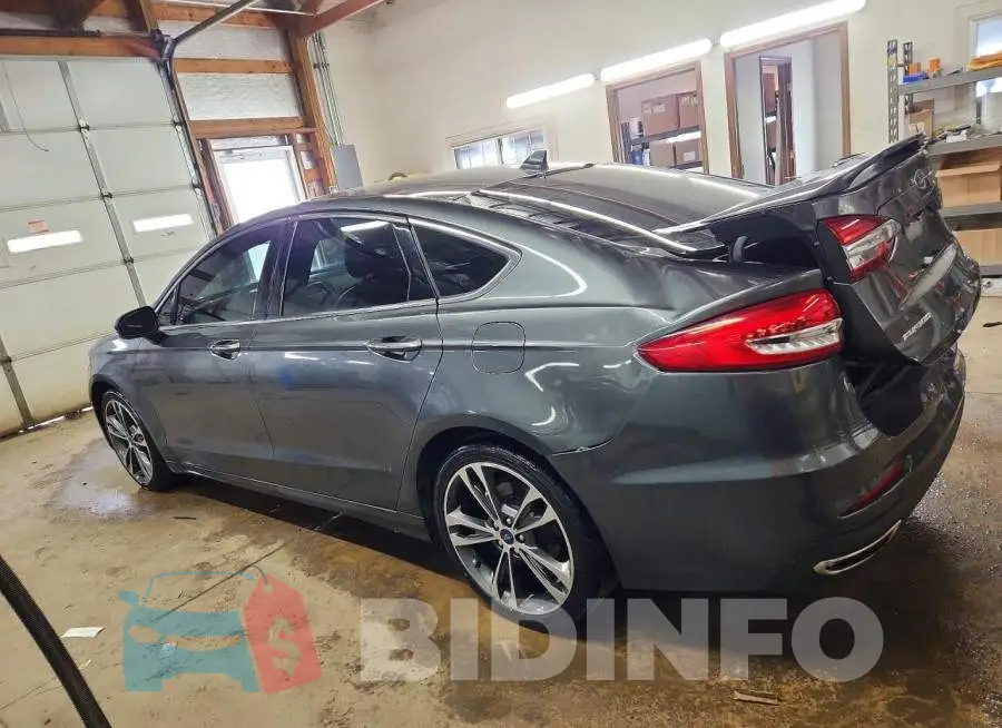 3FA6P0K9XKR269844 Photo# 2