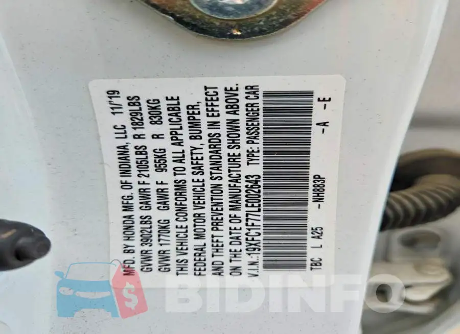 19XFC1F77LE002643 Photo# 13