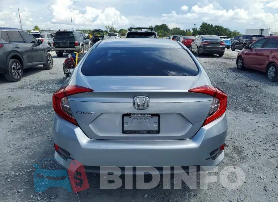 19XFC2F50HE063408 Photo# 6