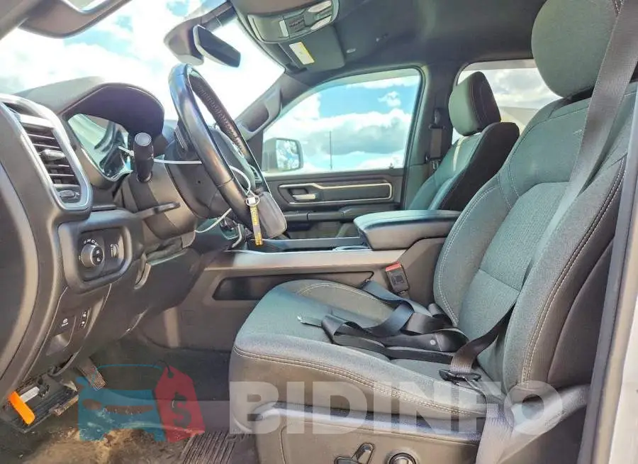 1C6SRFBTXMN822877 Photo# 7