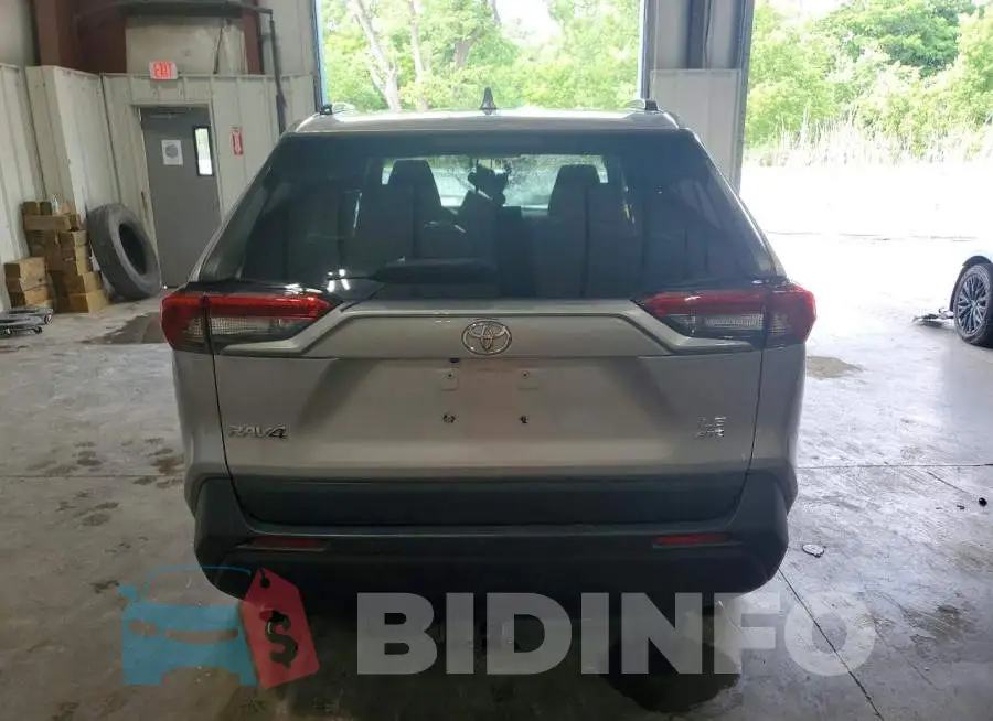 2T3G1RFV6MC251434 Photo# 6