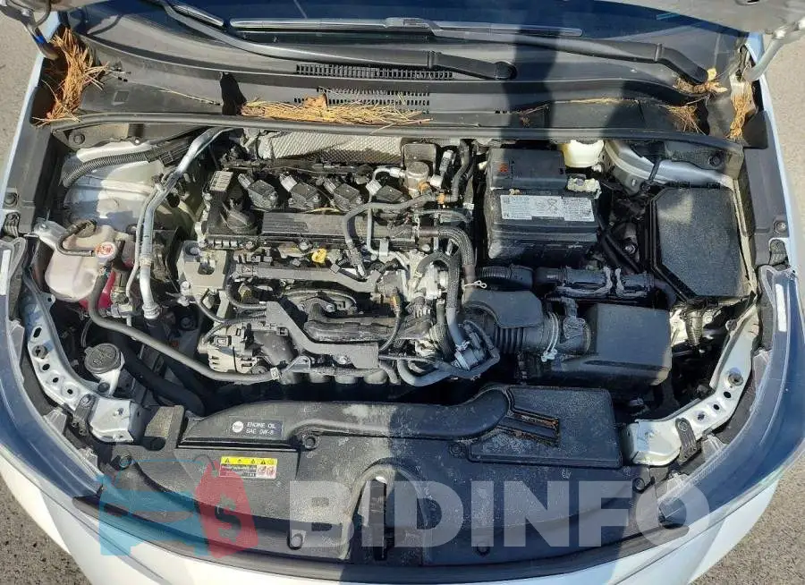 5YFB4MDE8RP141167 Photo# 11