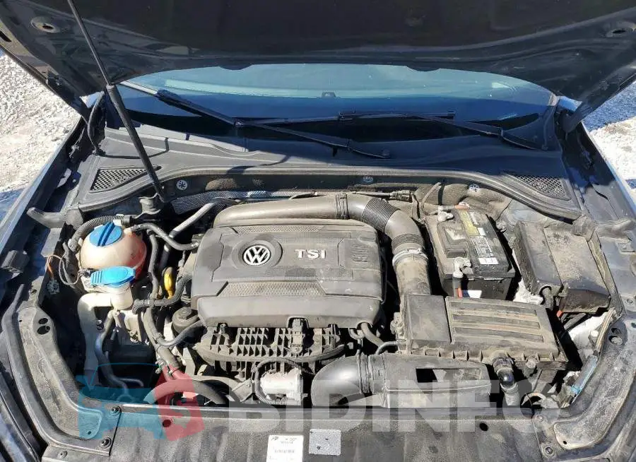 1VWDT7A32HC013169 Photo# 11