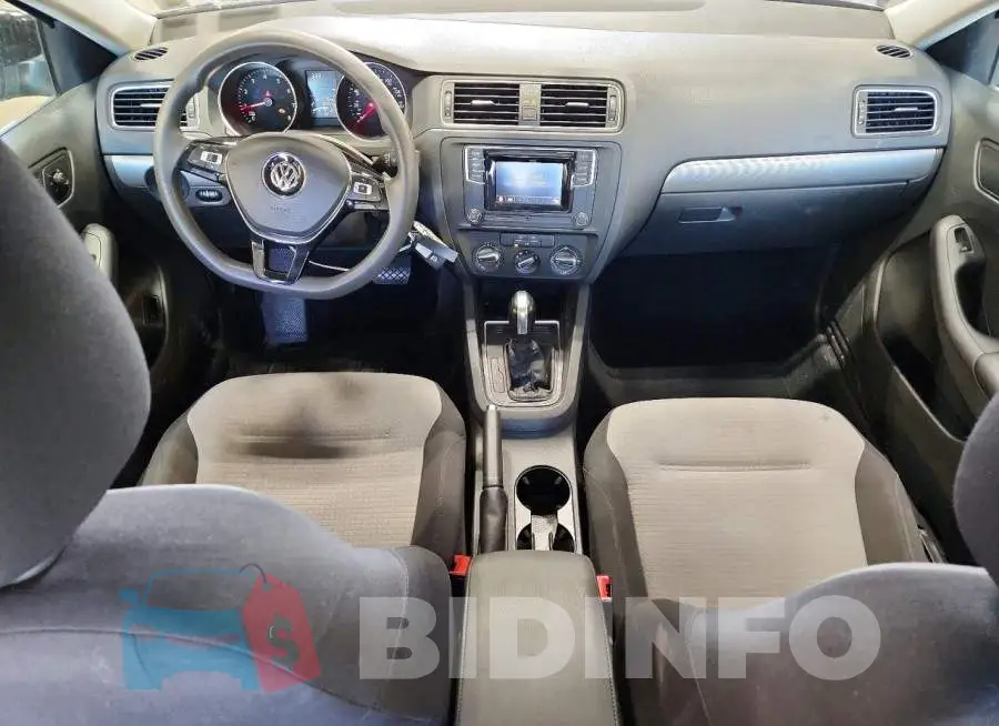 3VW2B7AJ4HM322116 Photo# 8