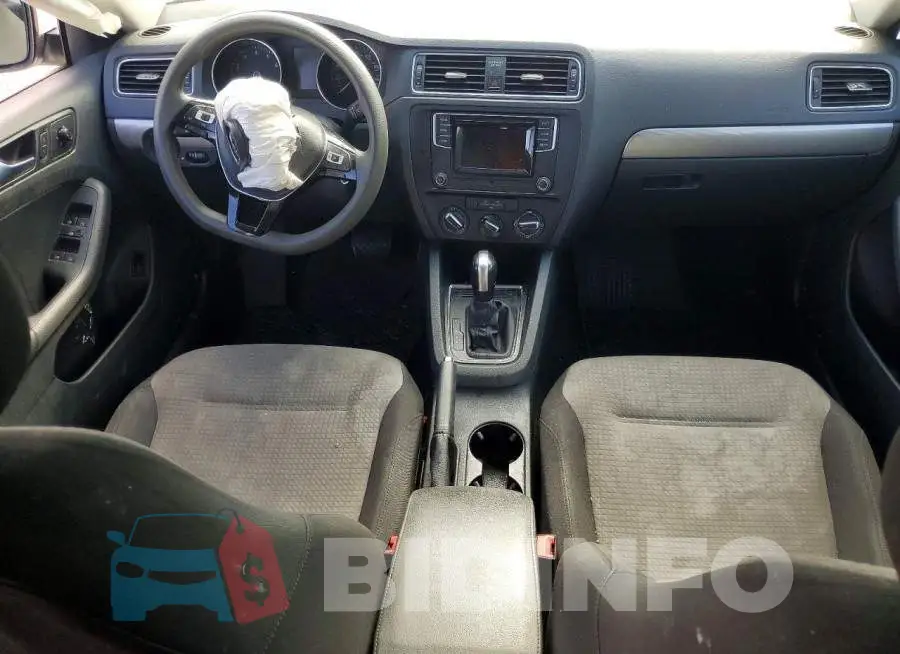 3VW2B7AJ9HM225641 Photo# 8