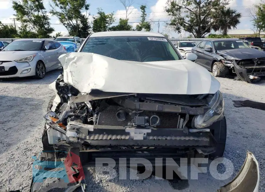 1N4BL4BV1LC285137 Photo# 5