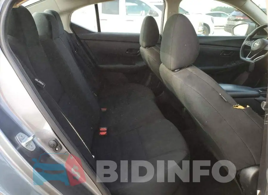 3N1AB8BV5RY282776 Photo# 10