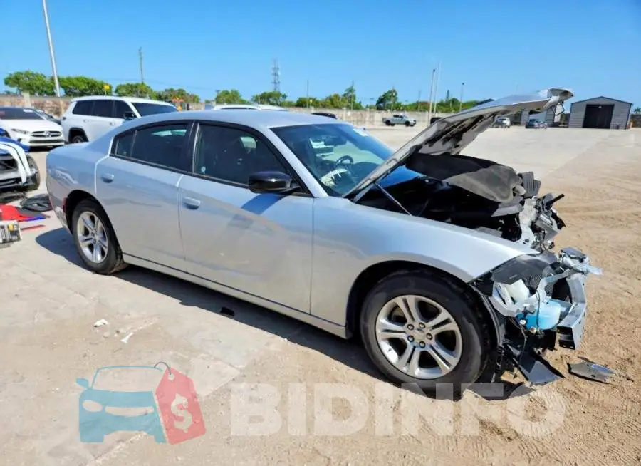 2C3CDXBG4PH569190 Photo# 4