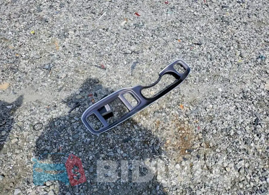 2C3CDXGJ6LH207702 Photo# 12
